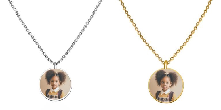 Collier couleur argenté personnalisé